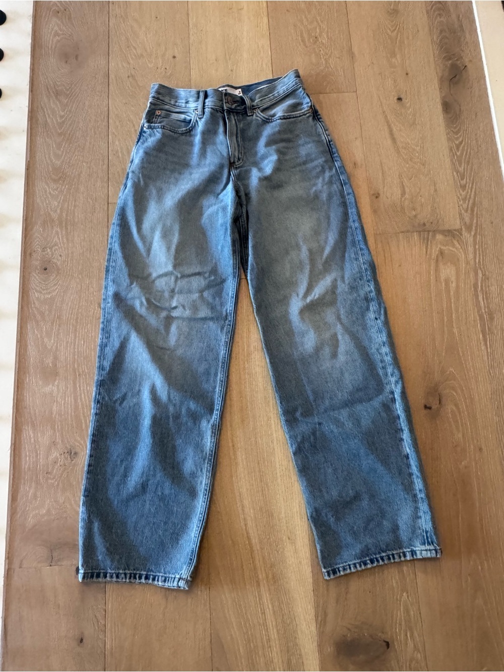 Women’s Classic Straight-Leg Blue Jeans